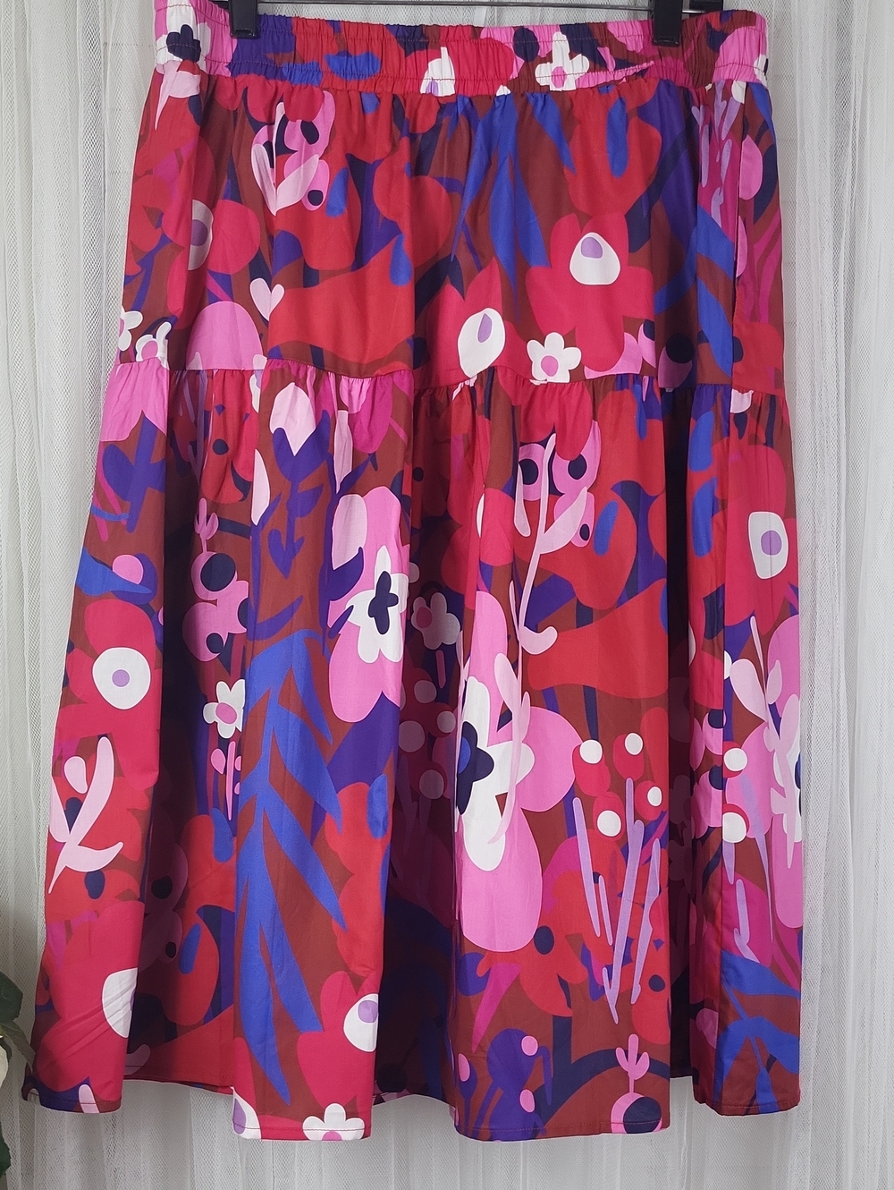 Lesley Evers Calista Floral Print Tiered Midi Skirt. Size XL - Picture 2 of 8